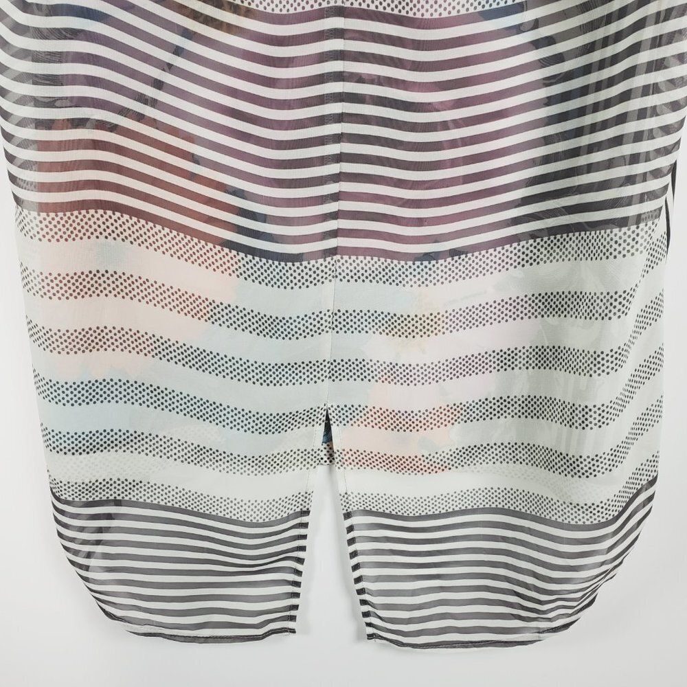 Sleeveless High-Low Flowy Top With Bold Florals and B&W Stripes Sz M - Picture 4 of 11